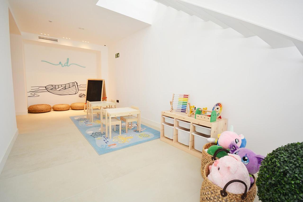 ראשו Galihost - Rd Hotel Apartamento מראה חיצוני תמונה